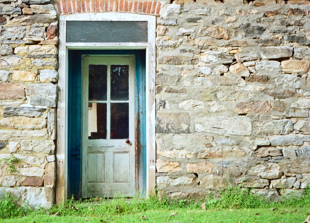 This $2,000 Hand-Built Stone House Has Stood the Test of Time