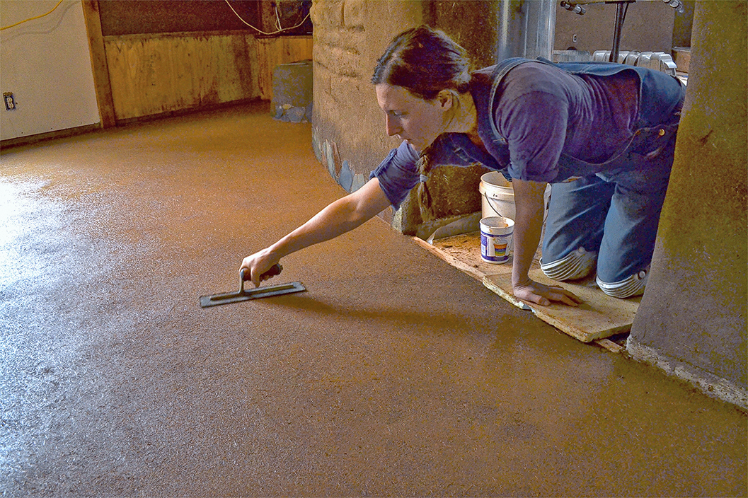 Installing an Earthen Floor – Mother Earth News