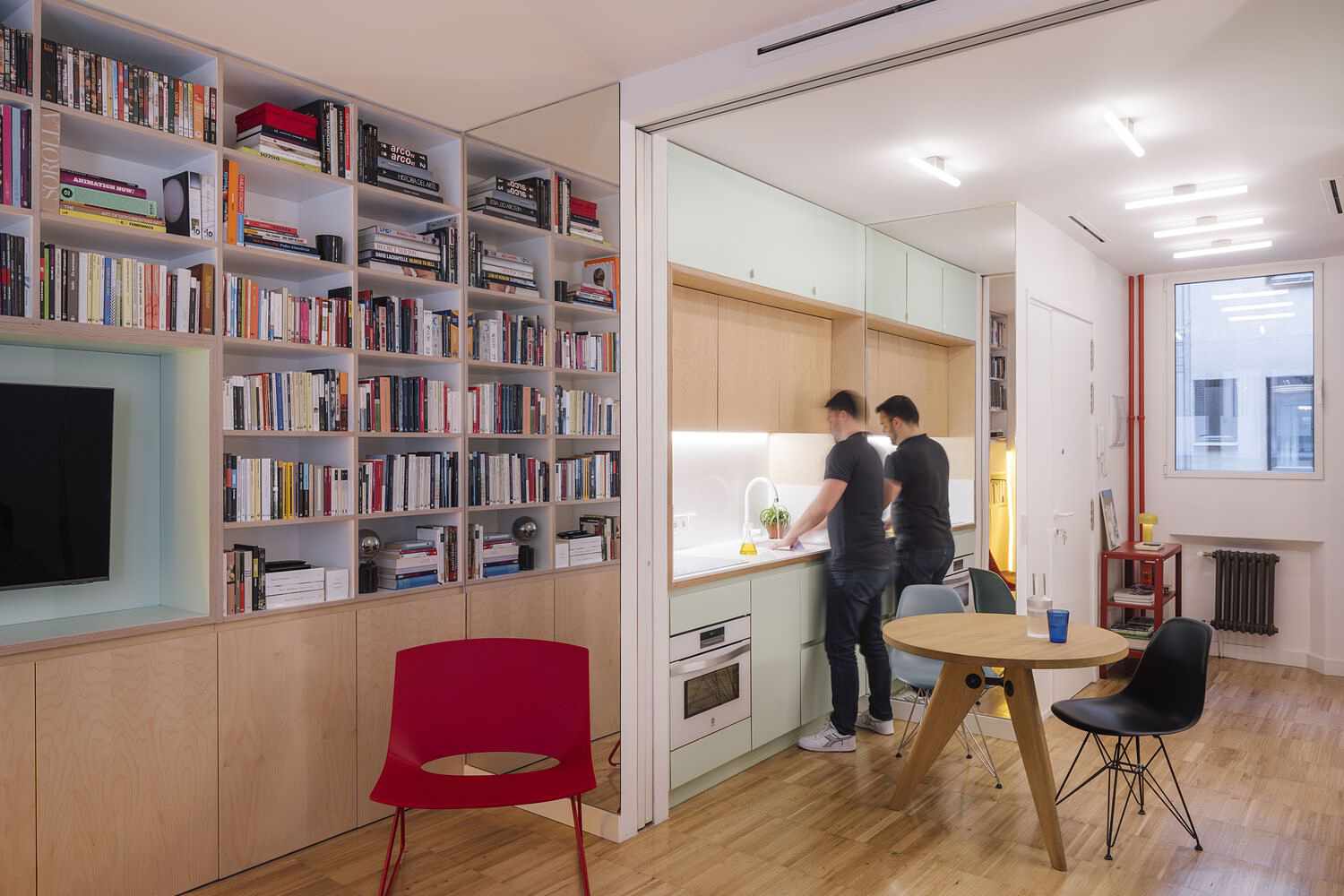 This Flexible Apartment Renovation Adapts to Extend Its Lifespan